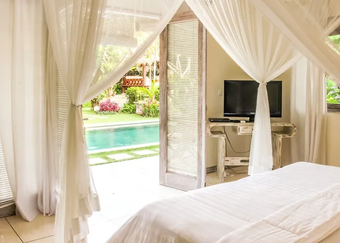 Senang Seminyak (Bali)