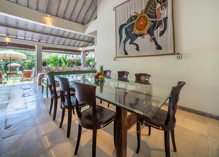 Senang Villa
